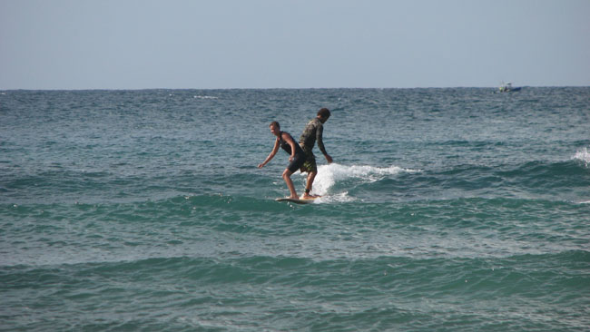 Surfaris and Byron B#2F560F